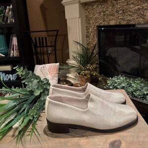 Donald J Pliner Metallic Slip on Block Shoes Size 8.5M Made in Spain